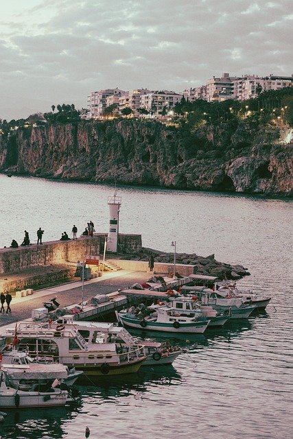 Optimale Reisezeit für die Strände von Antalya