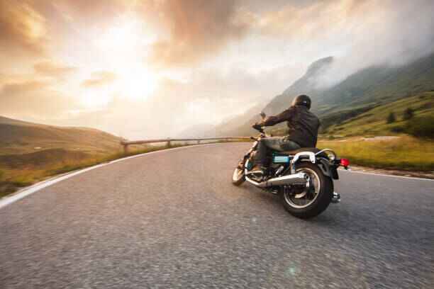 Die 5 besten Motorradtransport-Services in Lippstadt – Motorräder sicher zwischen gewählten Zielorten bewegen