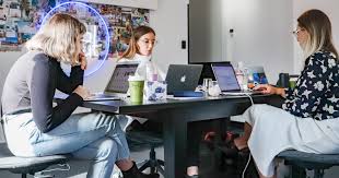 5 Best Product Management Services in Lippstadt - Guide technology products from idea onward